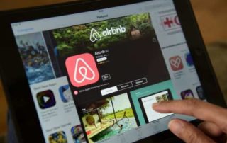 Airbnb condenada en París