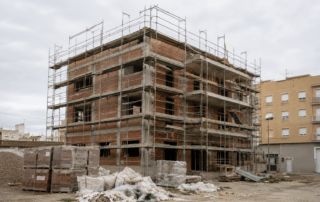 A pesar de la situación de escasez y demanda, la construcción cae en nuestro país