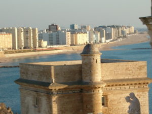 Torre del Sagrario desde la Torre de Poniente