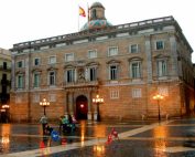 Cataluña endurece la legislación sobre vivienda