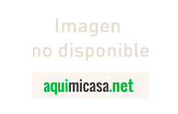 Chalet en venta con jardín y piscina en Almendralejo