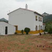 MAGNIFICA CASA-CORTIJO EN SEGURA DE LA SIERRA