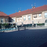 VENTA UNIFAMILAR EN NAVALMORAL DE LA MATA, BUENA ZONA