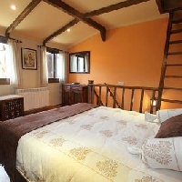 CASA MARINERA EN PIEDRA DE PAIS