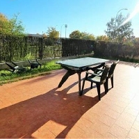 Piso con jardin de 90 mts