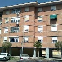 VENDO PISO POLIGONO PUERTA DE MADRID