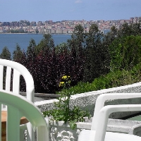 PEDREÑA. VISTAS A LA BAHIA