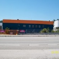 Se alquila nave industrial con mucho patio en Sant Andreu de la Barca