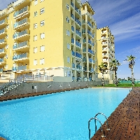 Apartamento sobre el Mar.