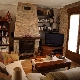 salon comedor, con chimenea