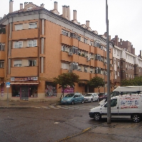 VENDO PISO ZONA LOS FRESNOS