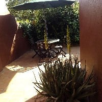 Vivienda Unifamiliar Adosada. Urbanización Muy Tranquil