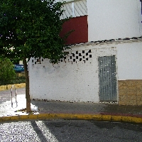 local 170 m2