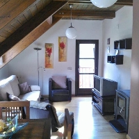 alquilo apartamento abuhardillado en el pirineo Bielsa-Parzan