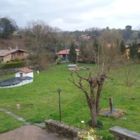 CASERIO CON TERRENO