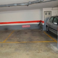 Plaza de garaje + trastero