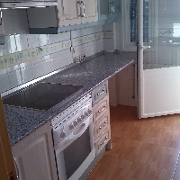 SE VENDE PISO