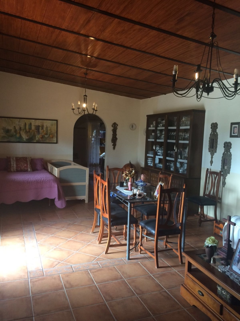 Solares, terrenos, fincas en Huelva Casa de campo
