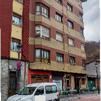 SE VENDE PISO