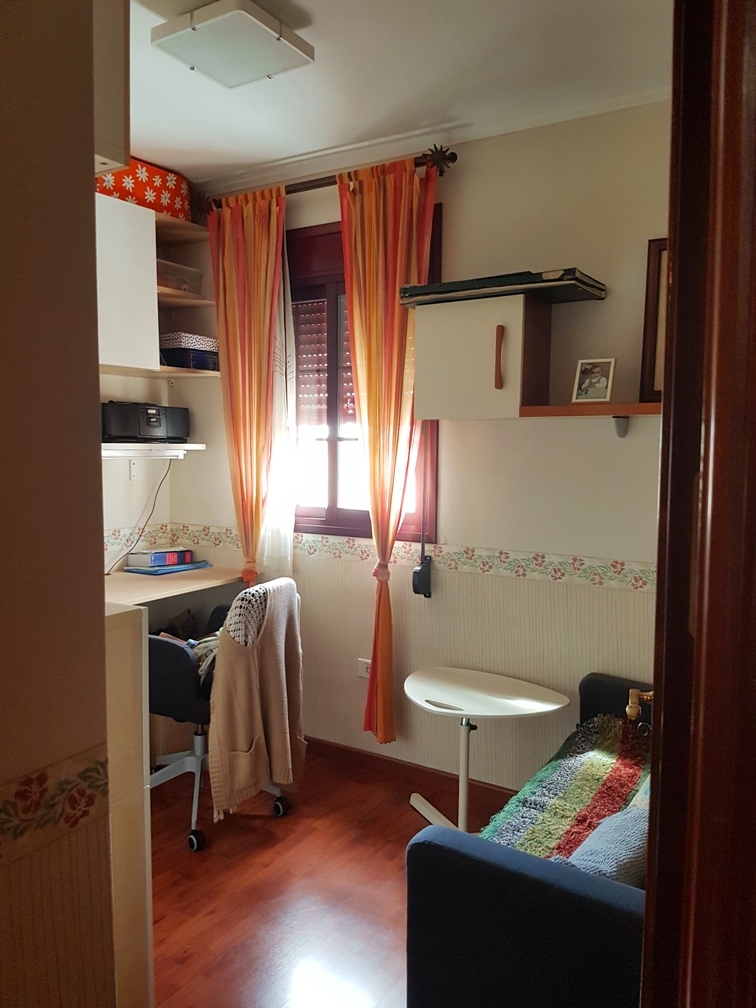 Dormitorio individual 1