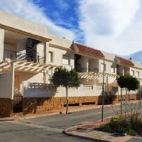 Apartamento semi nuevo amueblado en alpujarra listo para entrar a vivir