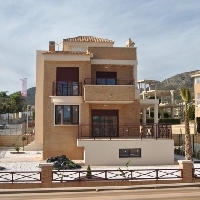 Nuevo a estrenar: Chalet independiente 