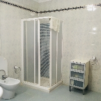 Casa zona centro a dos minutos de la calle mairenaPrecio negociable al no existir intermediarios Estupenda casa particular reformada muy próxima al ce