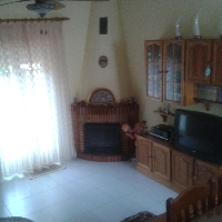 Casa adosada en venta en La Adrada