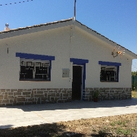 Casa con terreno en venta en Almudévar