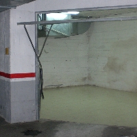 Garaje cerrado con almacén en Tarragona