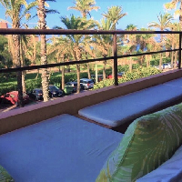 Piso en venta con garaje zona playa de San Roque