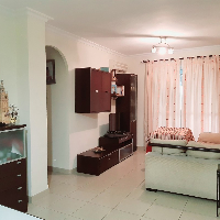 CÉNTRICO PISO EN CASTILLEJA DE LA CUESTA 