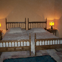 Casona Rural antigua rehabilitada en pueblo castellano