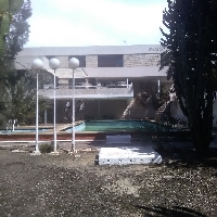 SE VENDE CASA-TERRENO 15300 METROS CUADRADOS