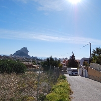 Amplia parcela en venta en Calpe