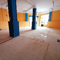 Local comercial en alquiler zona La Cruz Cáceres Local comercial en alquiler zona La Cruz Cáceres