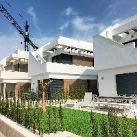 VILLAS DE OBRA NUEVA EN PILAR DE LA HORADADA EN EL CAMPO DE GOLF