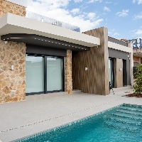 Chalet independiente en una sola planta con 3 dormitorios a la venta en Ciudad Quesada(Alicante)