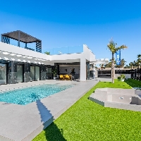 VILLAS DE LUJO EN CAMPO DE GOLF(ALGORFA).