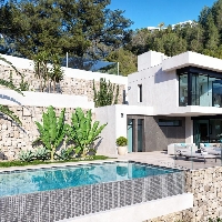 Villa en venta obra nueva con piscina en Benissa