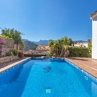 Encantador villa familiar con piscina y garaje en Port de Sóller