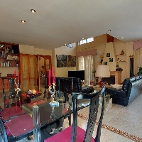 Chalet en venta con piscina en playa Almardá Sagunto