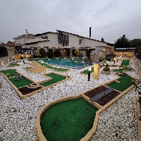 Chalet en venta con piscina Valencina de la Concepción