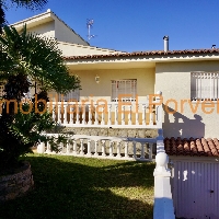 Chalet en venta con piscina en Monte Real Torrent Chalet en venta con piscina en Monte Real Torrent