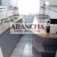 Planta baja en venta con garaje Playa de Regla Chipiona