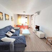 Piso con 4 dormitorios y terraza reformado, en el centro de Águilas