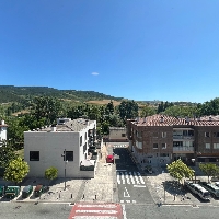 Piso en venta con 3 habitaciones en Arre Piso en venta con 3 habitaciones en Arre