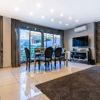 Casa grande con patio en venta en Alacuás