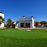 Villa de 3 dormitorios con piscina privada en El Campo de Golf De Alhama(Murcia)