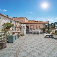 Ático en venta con garaje y piscina en Chipiona